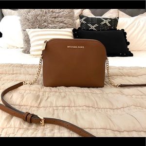 Brown Camel Leather Michael Kors Crossbody Purse